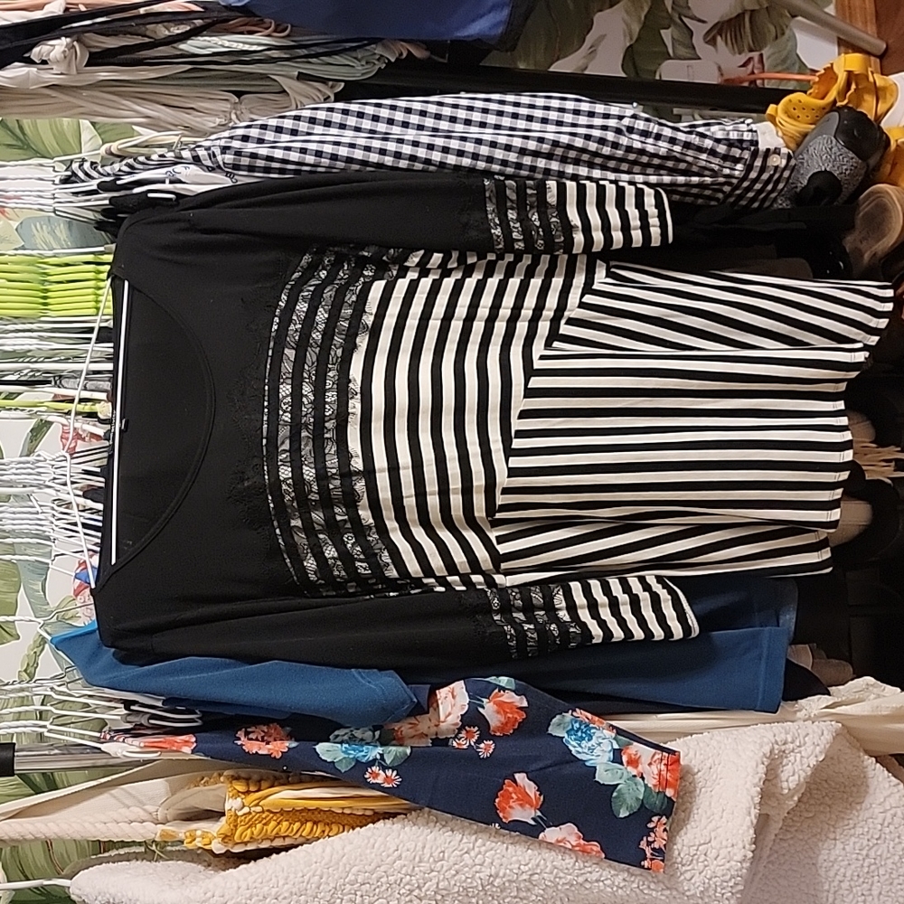 Womens Long Sleeve Blouse/T-Shirt